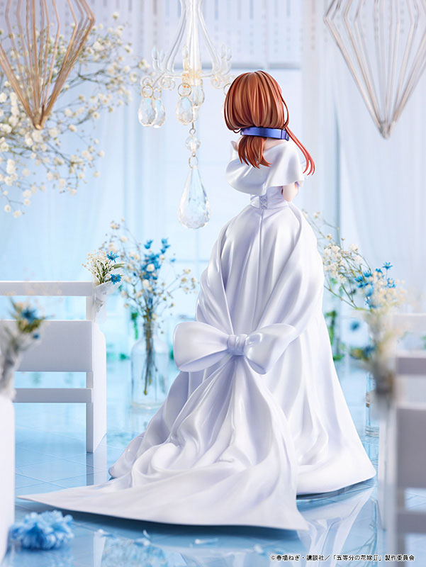 24cm The Quintessential Quintuplets 2 Miku Nakano Wedding Ver. 1/7  PVC Action Figure Collection Model Toy doll Gifts