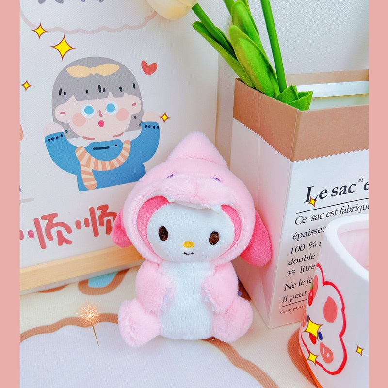 12Cm Sanrio Plush Keychain Hello Kitty Cinnamoroll My Melody Kuromi Small Dinosaur Series Kawaii Plush Toys Backpack Accessories