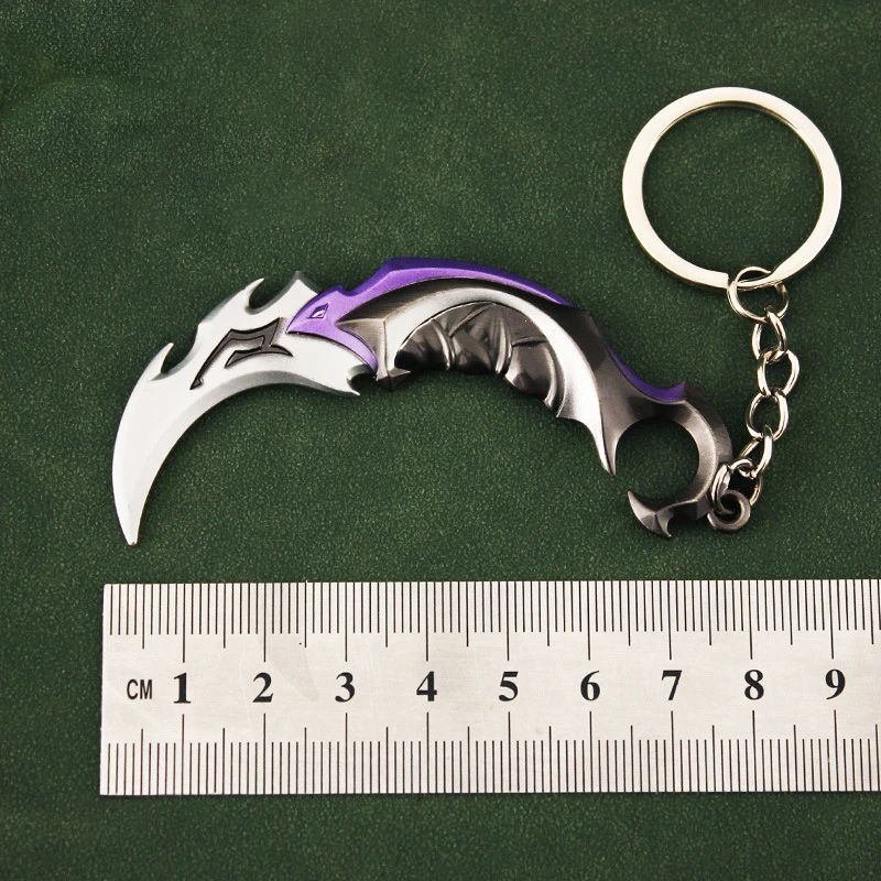 Valorant Knife Weapon Keychain Reaver Karambit Prime Vandal 9cm Samurai Sword Pocketknife Arant Gun Model Gifts Toys for Boys