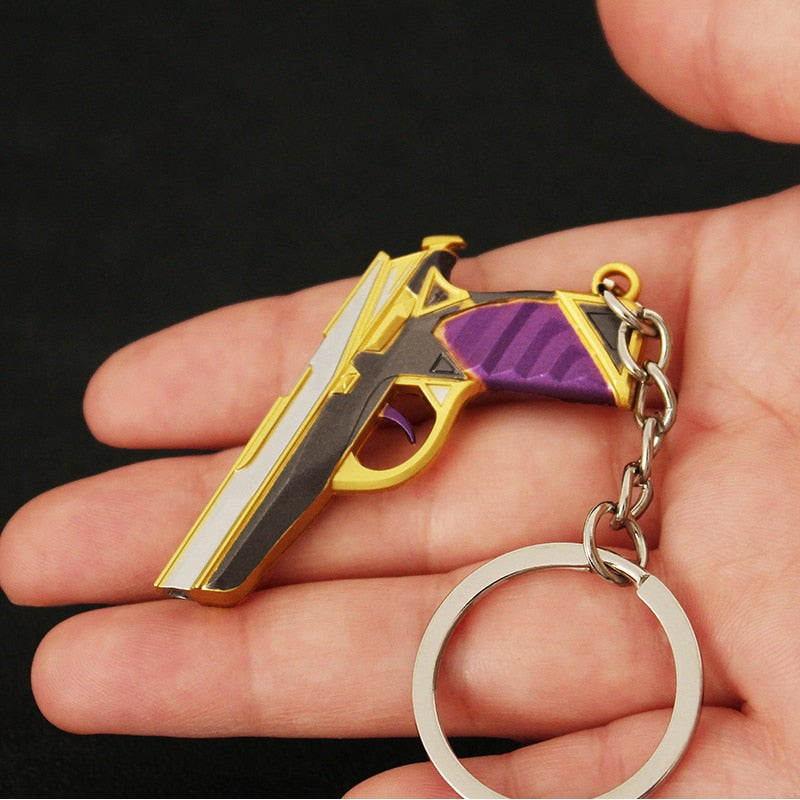 Valorant Knife Weapon Keychain Reaver Karambit Prime Vandal 9cm Samurai Sword Pocketknife Arant Gun Model Gifts Toys for Boys