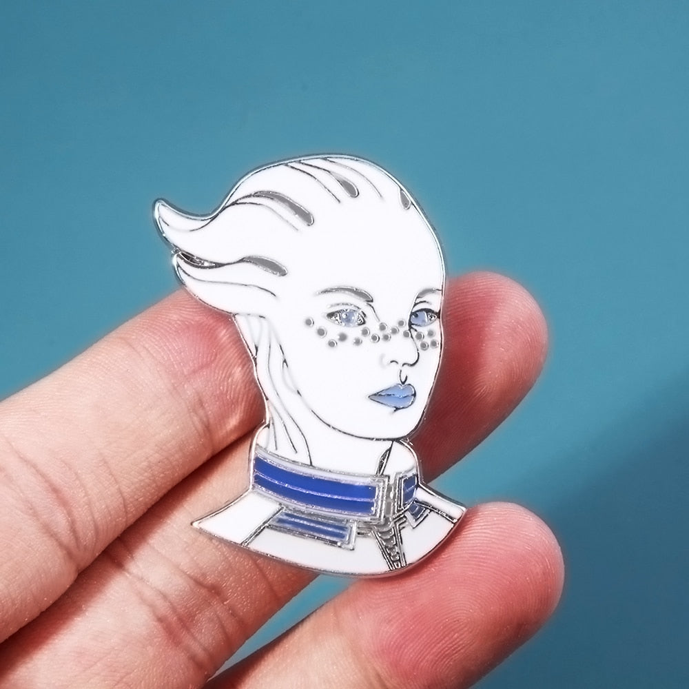 Mass Effect Pins Brooch Liara Figure Badge Brooches for Women Men Lapel Pin Jewelry