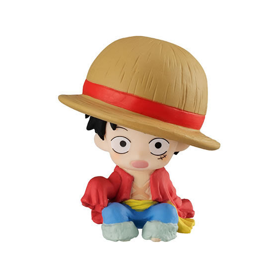 Anime One Piece Figure Gasha Nami Monkey D. Luffy Roronoa Zoro Trafalgar D. Water Law Toys Kawaii Pvc Model Doll Ornaments Gift