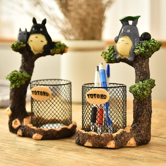 Anime My Neighbor Totoro Resin Craft Desktop Student Pen Holder Metal Iron Bracket Stationery Pen Holder Accessories Gift