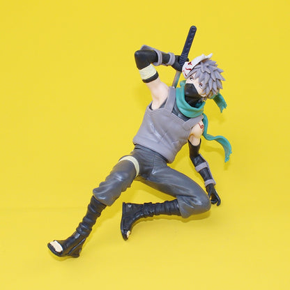 Hatake Kakashi Figures Anime Naruto Figure NARUTO Action Figure Accessories Car Ornaments Cartoon Kids Toys Cool Birthday Gifts